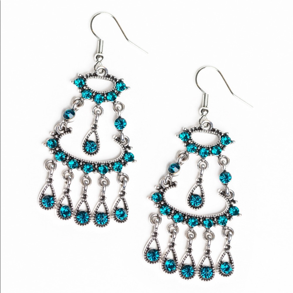 Chandelier Shimmer- Blue